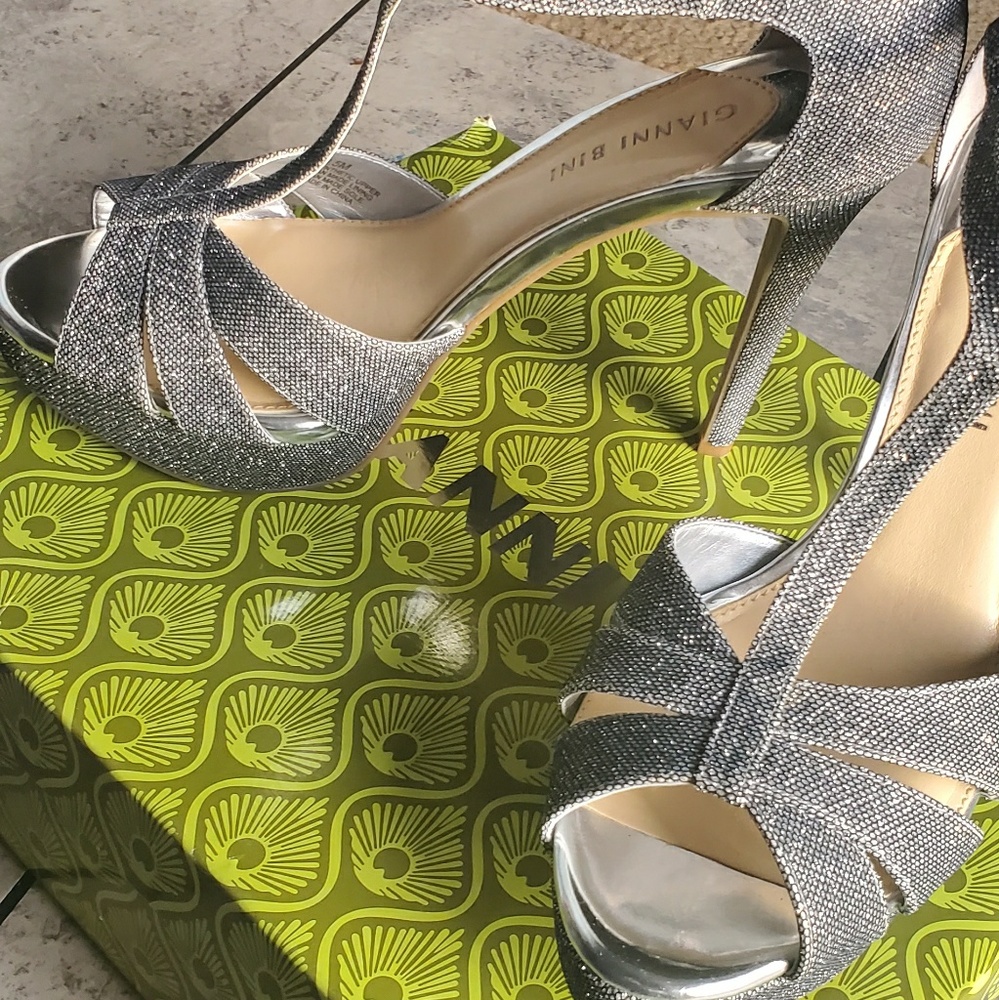 High heel shoes